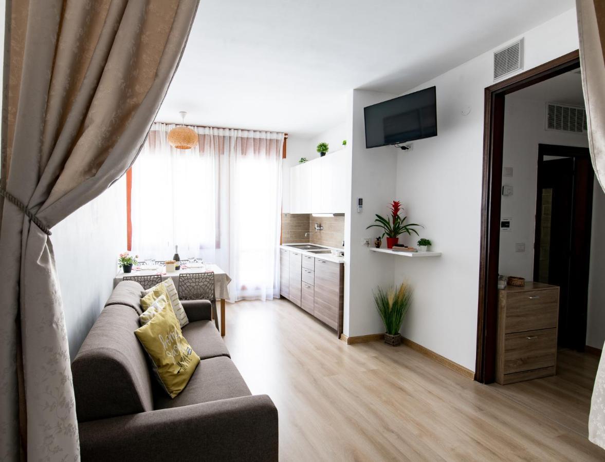 Appartamento Con Parcheggio Gratuito 15Min Da Venezia Mestre Exteriör bild